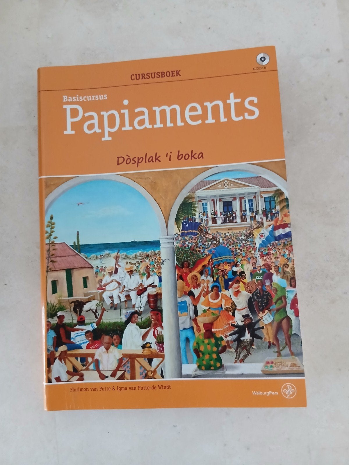NHA Cursus Papiaments compleet – Boek + Woordenboek + 2 CD’s, Ophalen of Verzenden, Zo goed als nieuw
