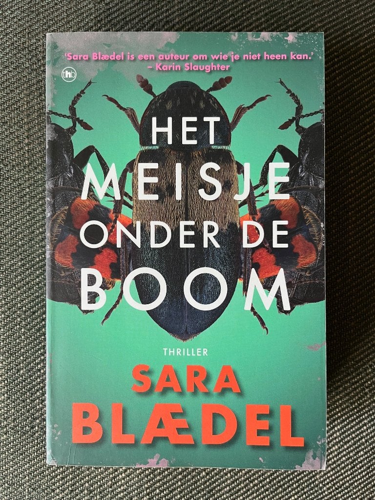 Sara Blaedel - Het meisje onder de boom. (2020), Boeken, Ophalen of Verzenden, Zo goed als nieuw, Sara Blaedel