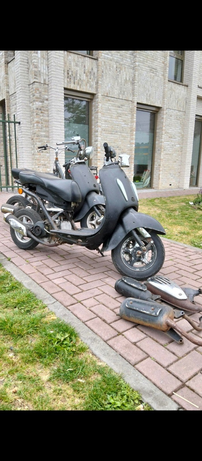 Gezocht zonder kenteken! Aanbieden graag, Fietsen en Brommers, Snorfietsen en Snorscooters, Ophalen, Zo goed als nieuw, Benzine