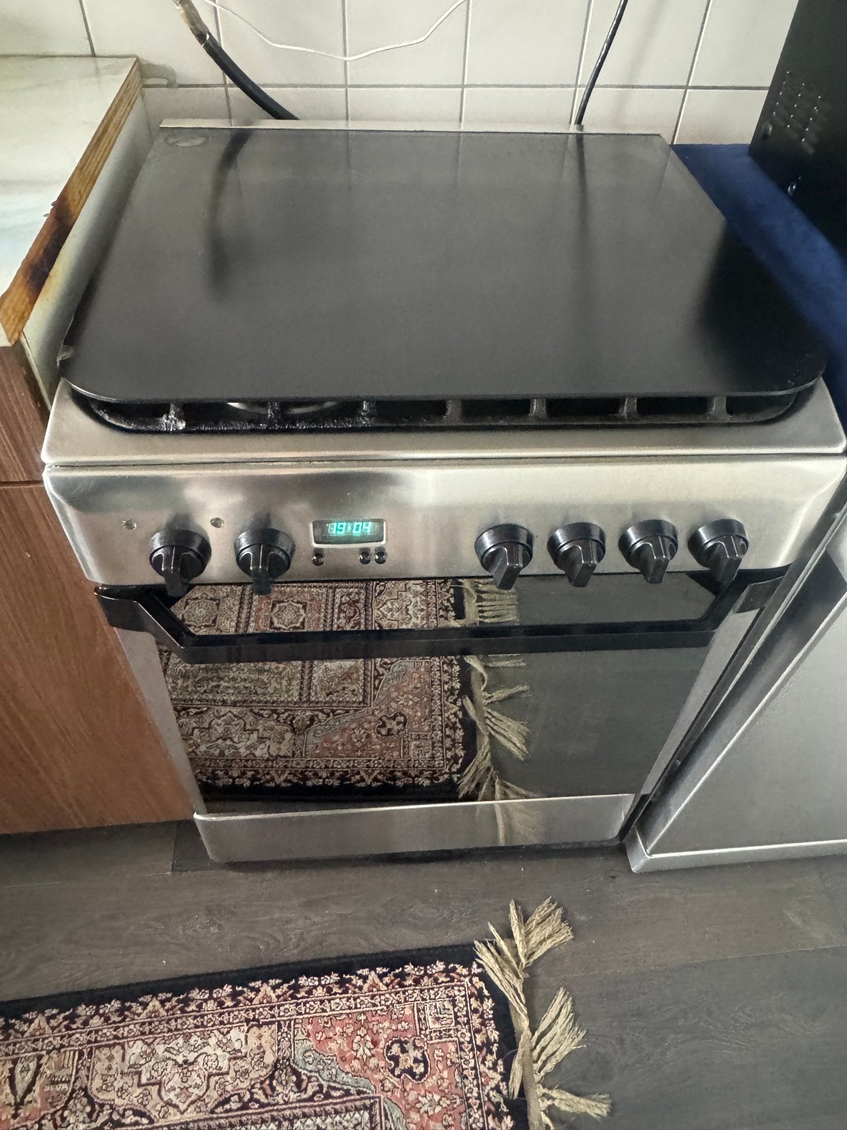 Indesit fornuis met oven - werkt goed, Ophalen of Verzenden, Gebruikt