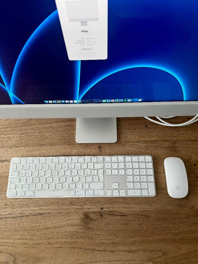 Apple iMac 24" M3 (2023) - 8GB - 512GB SSD - Silver, Ophalen, IMac, Zo goed als nieuw, 4 Ghz of meer