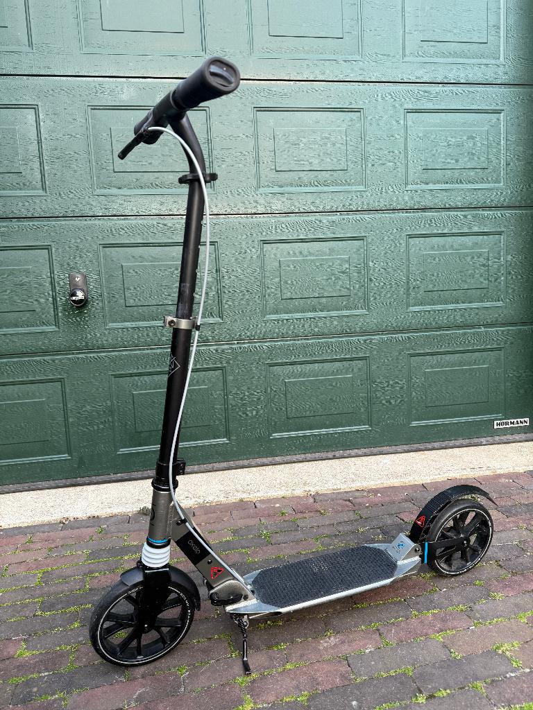 Step voor volwassenen Oxelo T7XL zwart, Fietsen en Brommers, Steps, Ophalen of Verzenden, Zo goed als nieuw, Gewone step, Oxelo (Decathlon)