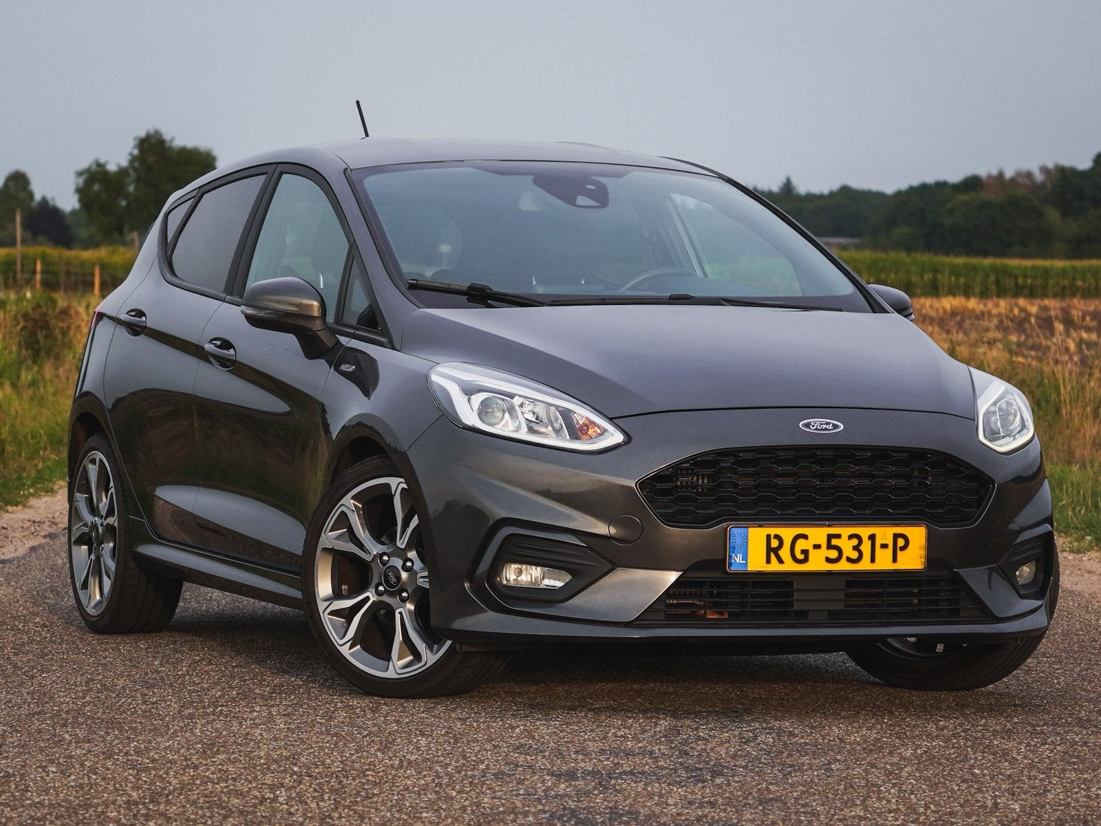 Ford Fiësta 1.0 ST Line | Winterpack | B&O | 18inch | nw APK, Voorwielaandrijving, 1063 kg, 40 €/maand, Zwart