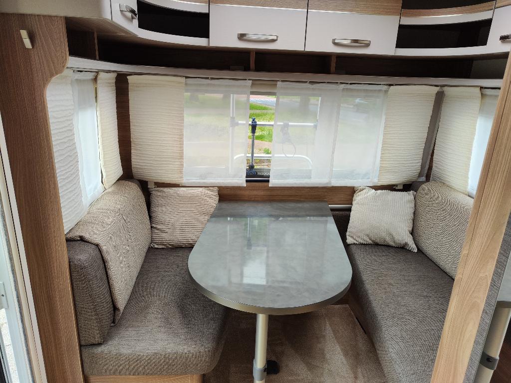 caravan Burstner Premio 435 TS, Particulier, Bürstner, 4 tot 5 meter, Tot en met 4
