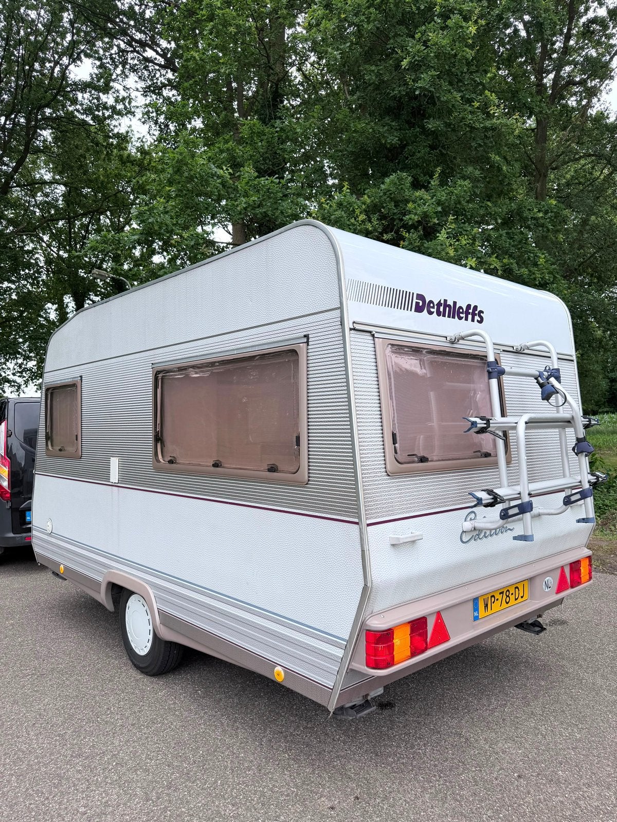 Dethleffs Caravan uit 1996, Caravans en Kamperen, Dwarsbed, Bedrijf, Treinzit, 750 - 1000 kg