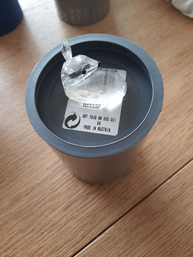 Swarovski. Liggend hert. In box, Ophalen of Verzenden, Zo goed als nieuw, Sieraad of Horloge
