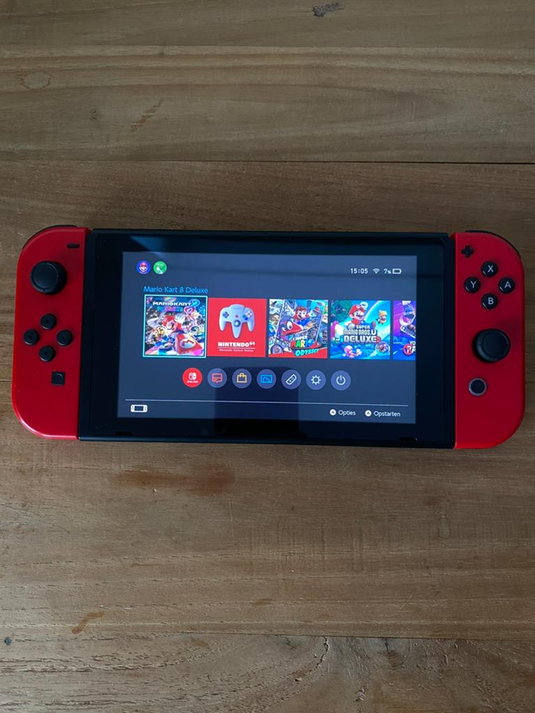 Nintendo Switch V1 – Oud Model – 128GB SD, Spelcomputers en Games, Spelcomputers | Nintendo Switch, Ophalen of Verzenden, Zo goed als nieuw