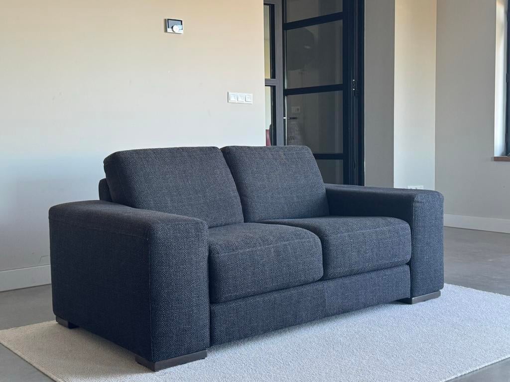 Natuzzi 2-persoons bank 174 cm - in Uitstekende staat, Huis en Inrichting, Banken | Bankstellen, Natuzzi, Verzenden, 150 tot 200 cm