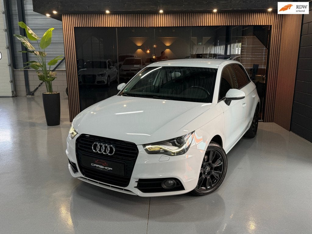 Audi A1 1.2 TFSI Ambition Pro Line S BOSE/STOELVRM/PDC/AIRCO, Voorwielaandrijving, 86 pk, Zwart, Automatische klimaatregeling