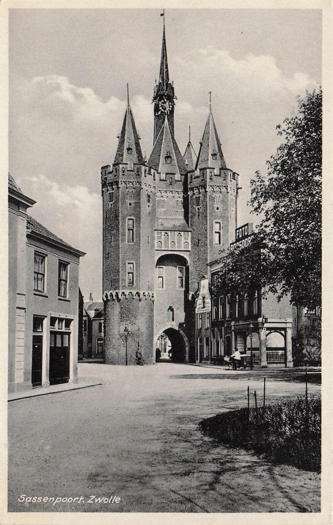 702-259-003 Sassenpoort Zwolle, Ophalen of Verzenden, Voor 1920, Overijssel