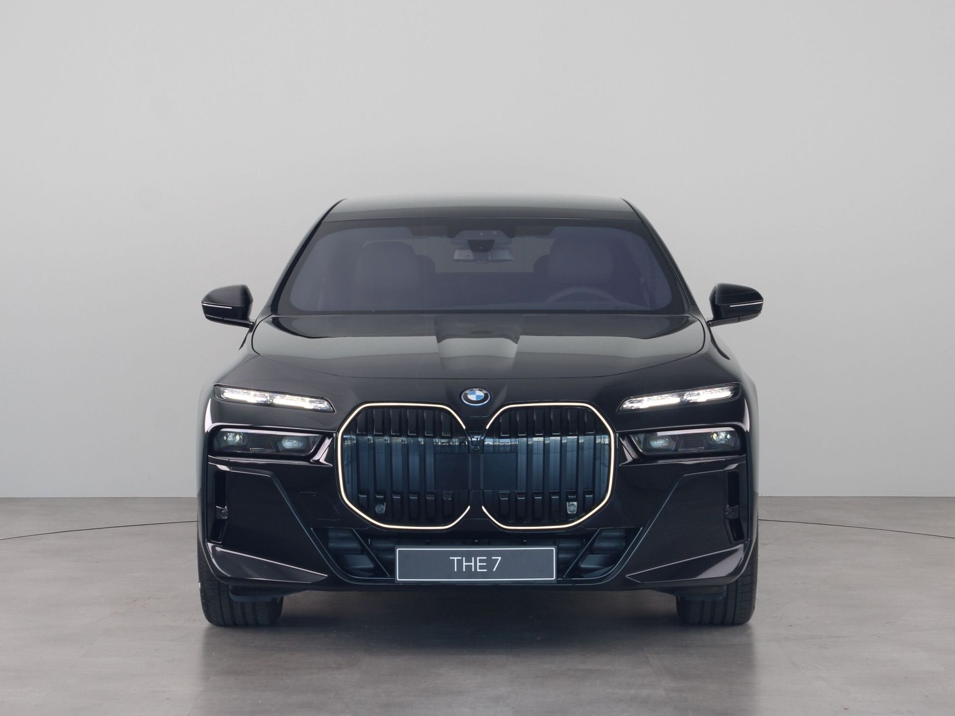 BMW 7 Serie 750e xDrive *Vraag naar levertijd* (bj 2026), Auto's, Automaat, Overige brandstoffen, Zwart, Bedrijf