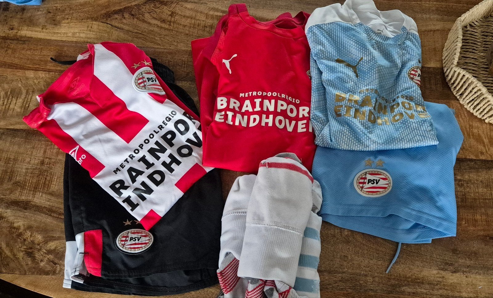 PSV Voetbaltenues en Accessoires - Diverse Maten, Maat S, Ophalen of Verzenden, Gebruikt, Shirt