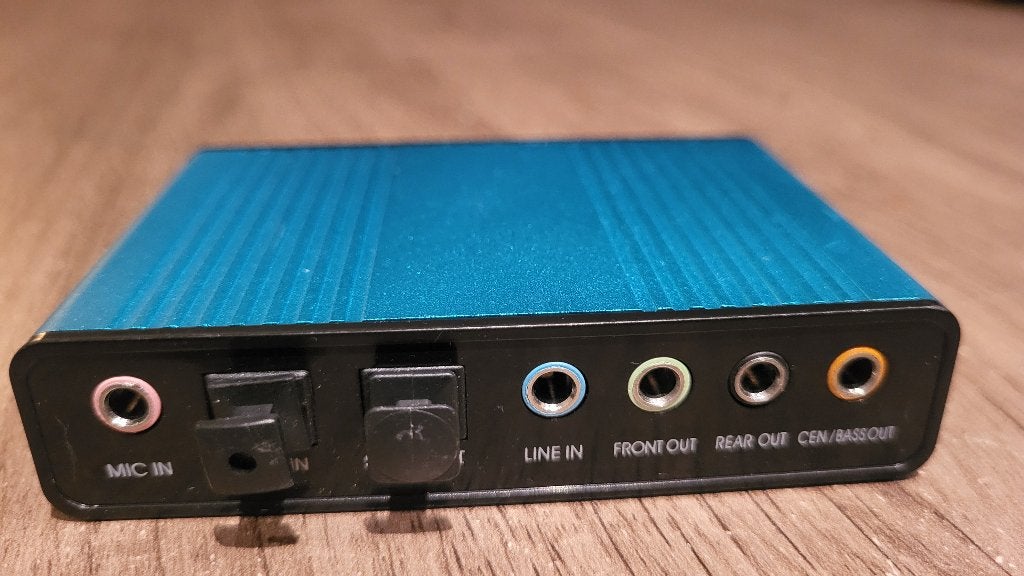 USB Externe 5.1 Geluidskaart / Audio Interface, Computers en Software, Geluidskaarten, Ophalen of Verzenden, Zo goed als nieuw