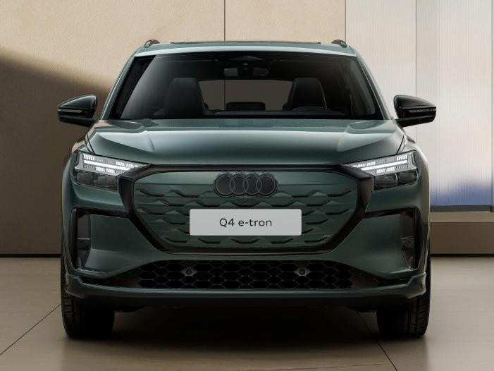 Audi Q4 e-tron S editio 82 kWh 250 kW / 340 PK SUV | pano |, Auto's, Audi, 82 kWh, SUV of Terreinwagen, Te koop, Automaat