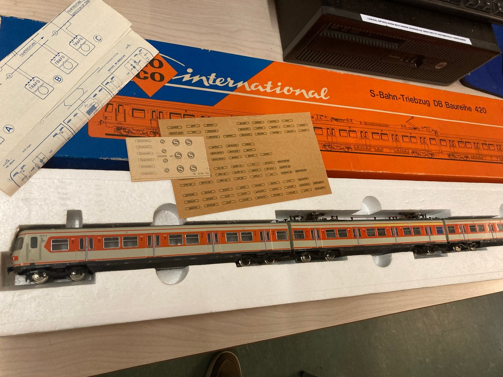 Roco S-Bahn Treinstel DB Baureihe 420, Gelijkstroom, Ophalen of Verzenden, Roco, Analoog
