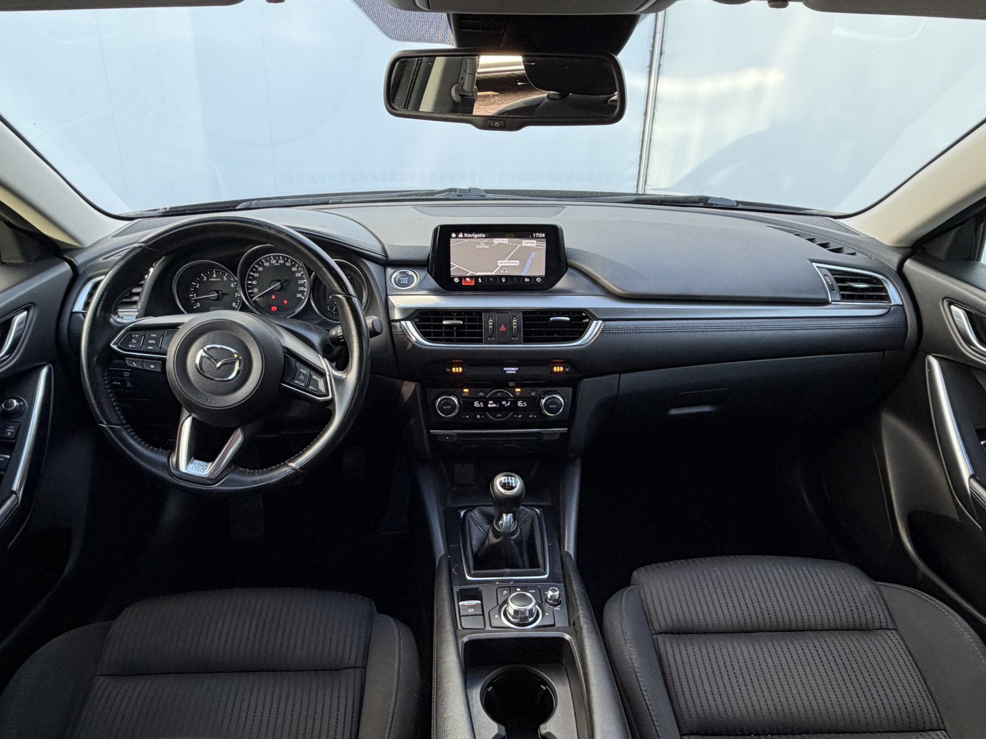 Mazda 6 2.0 SkyActiv-G 165 Skylease+ Trekhaak Cruise Carplay, Auto's, Voorwielaandrijving, 1998 cc, 4 cilinders, Bruin