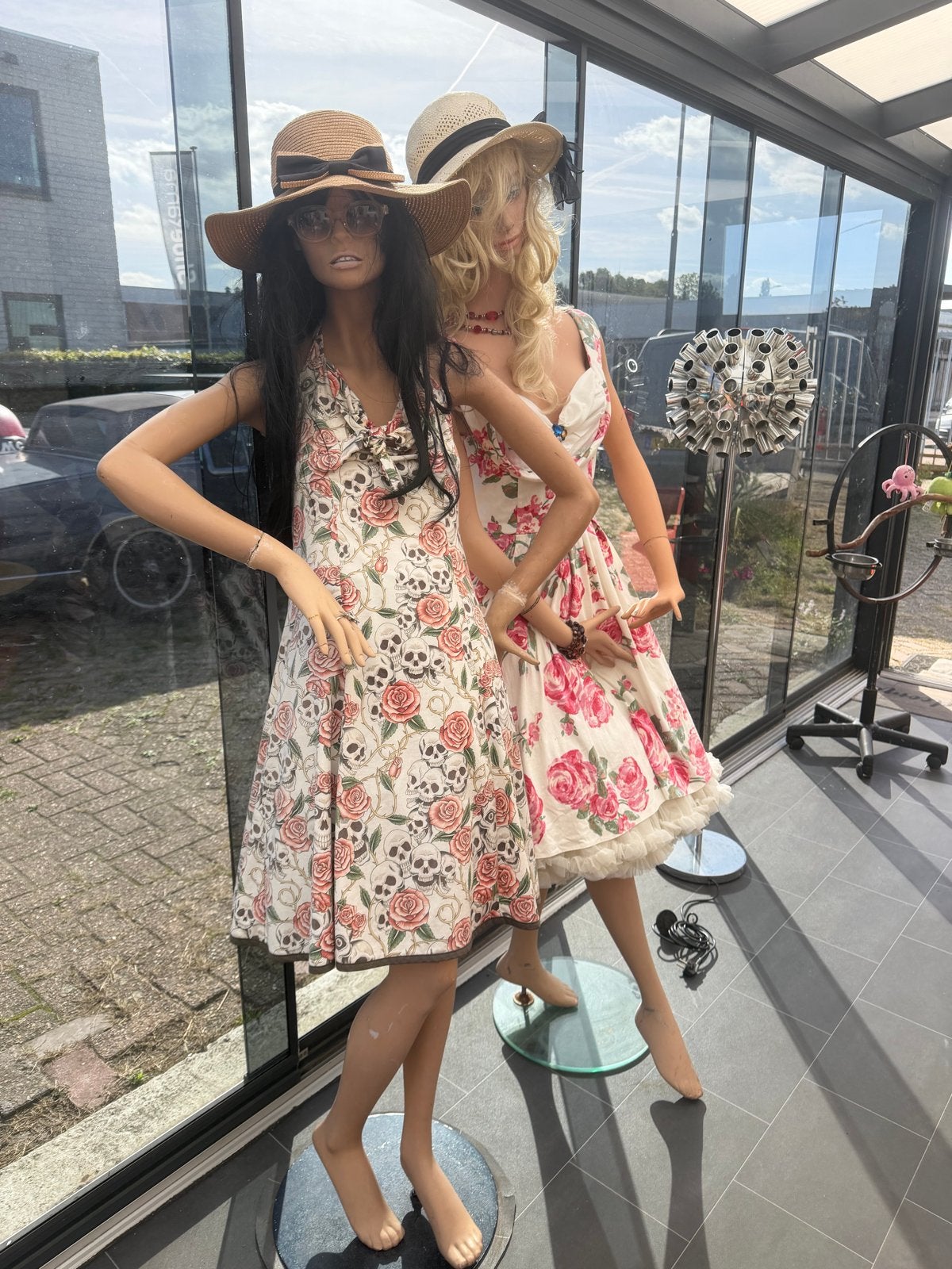 Vintage Mannequin Lola - Sixties Stijl Etalagepop, Antiek en Kunst, Ophalen