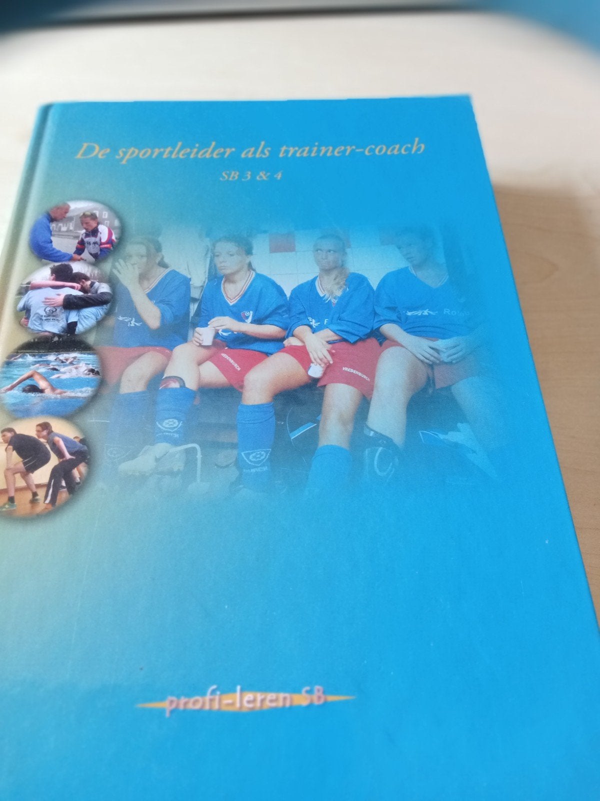 De sportleider als trainer-coach, Ophalen of Verzenden, Zo goed als nieuw, Overige niveaus, Nederlands