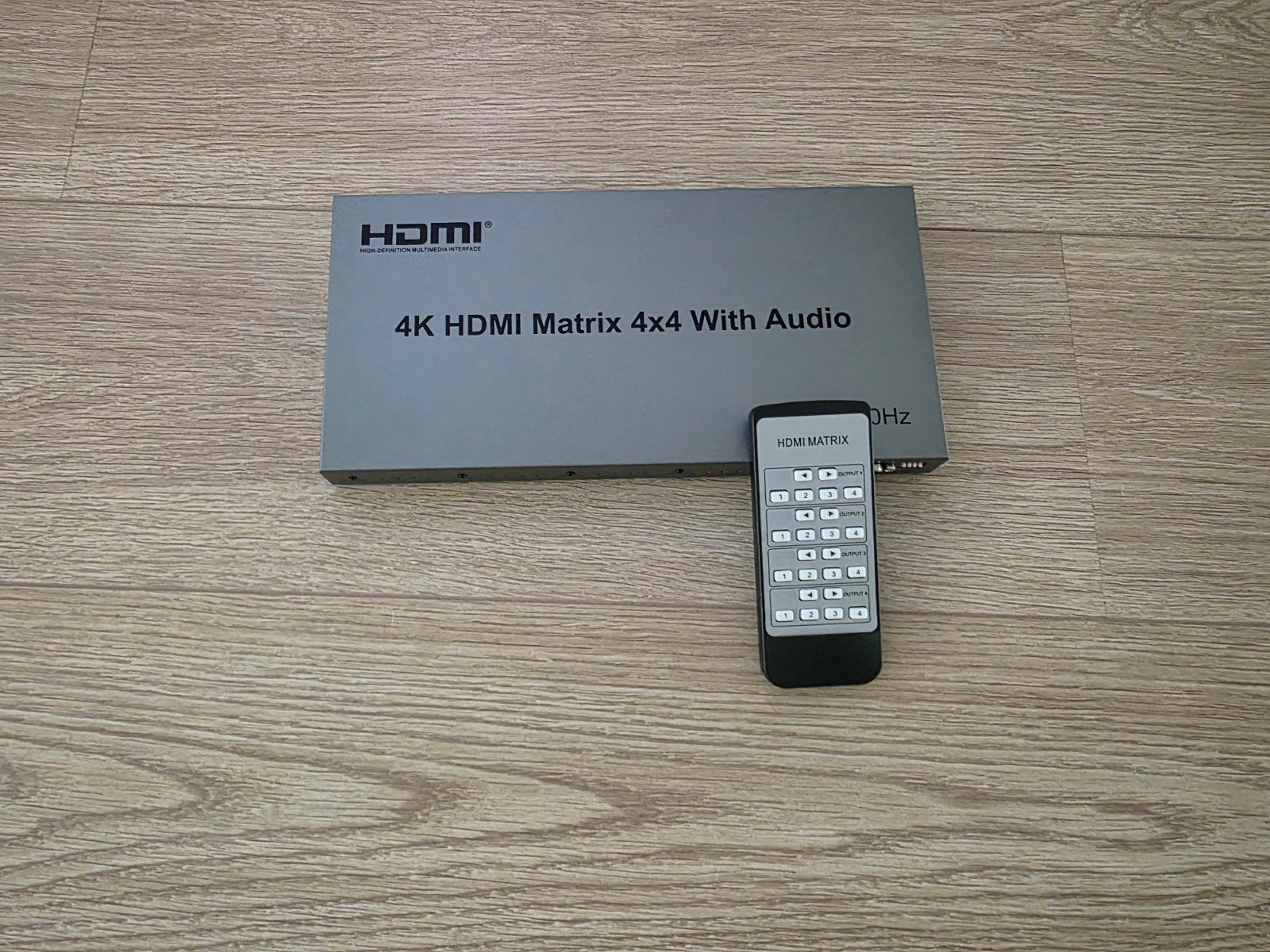 4K HDMI MATRIX 4x4 with audio, Ophalen of Verzenden, Nieuw, Audio