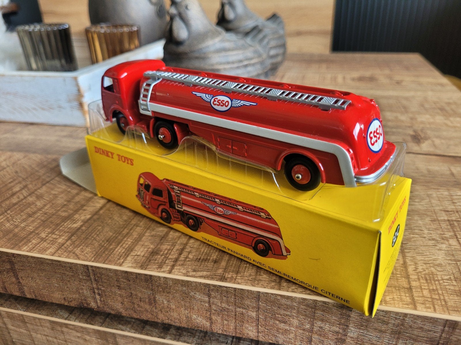 Verschillende dinky toys
