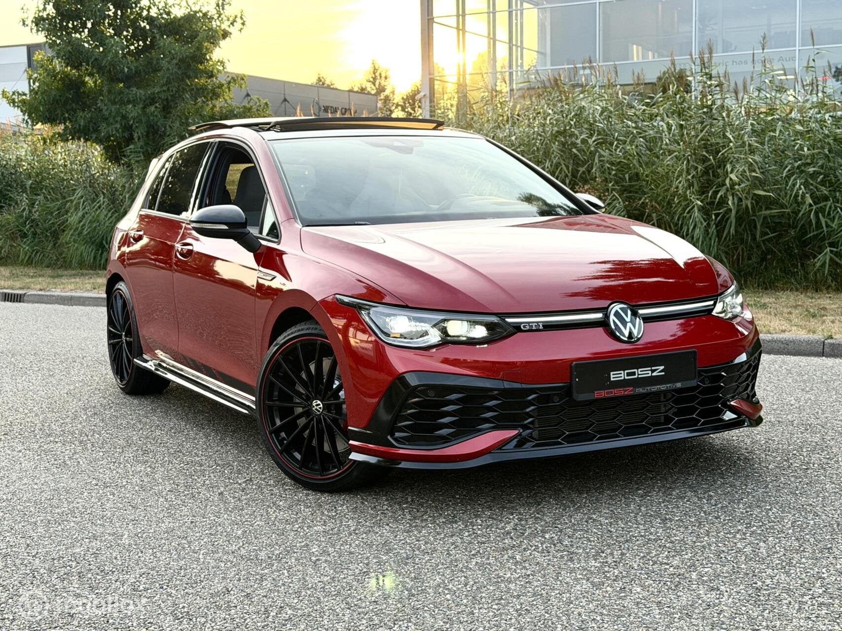 Volkswagen Golf 8 2.0 TSI GTI CLUBSPORT PANO HDUP AKRA VOL, Auto's, Volkswagen, 4 cilinders, 1984 cc, Automatische klimaatregeling