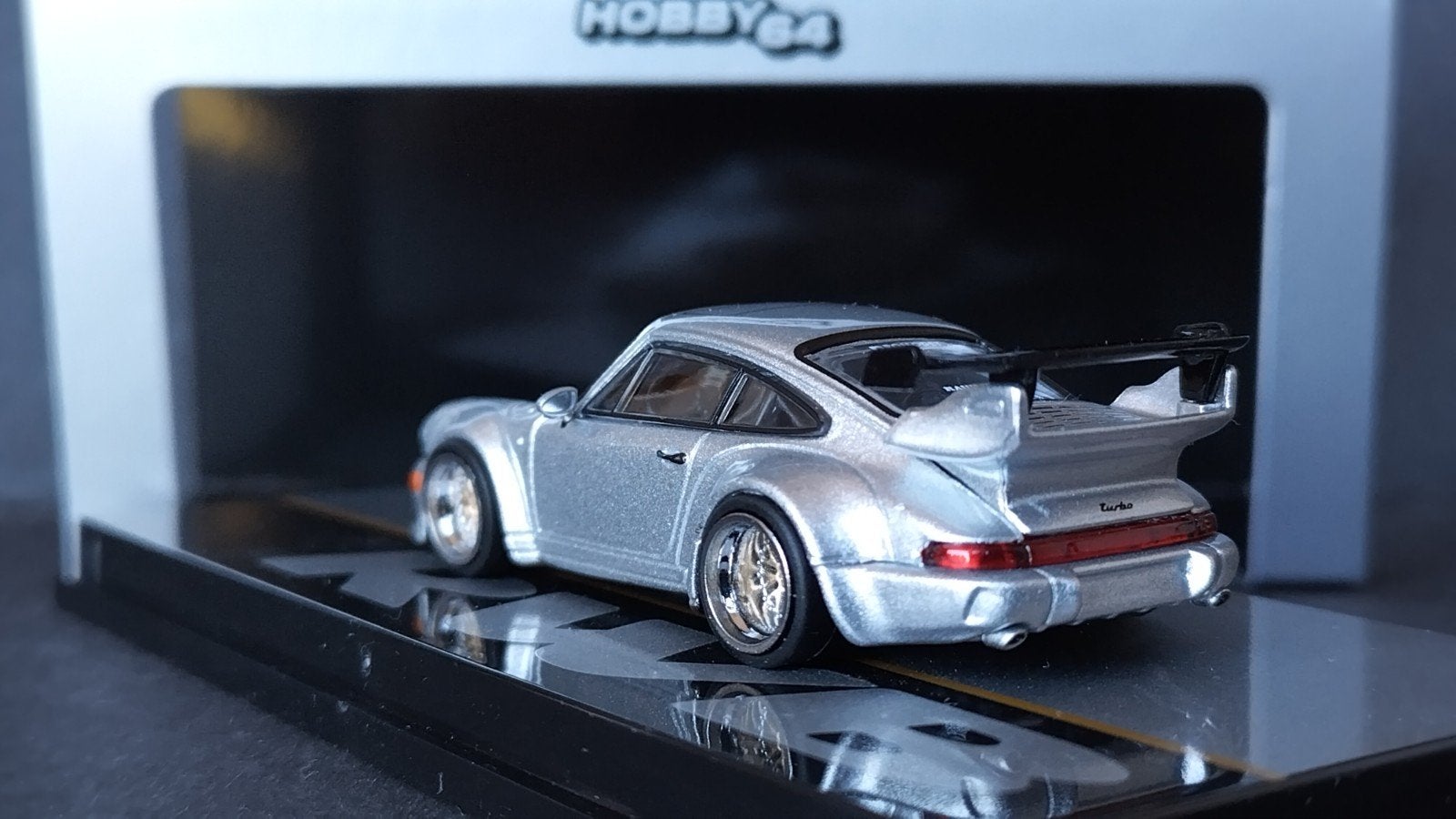 Porsche 911 RWB Rauh Welt Begriff 1:64 Tarmac Works Pol, Auto, ., Nieuw, Ophalen of Verzenden