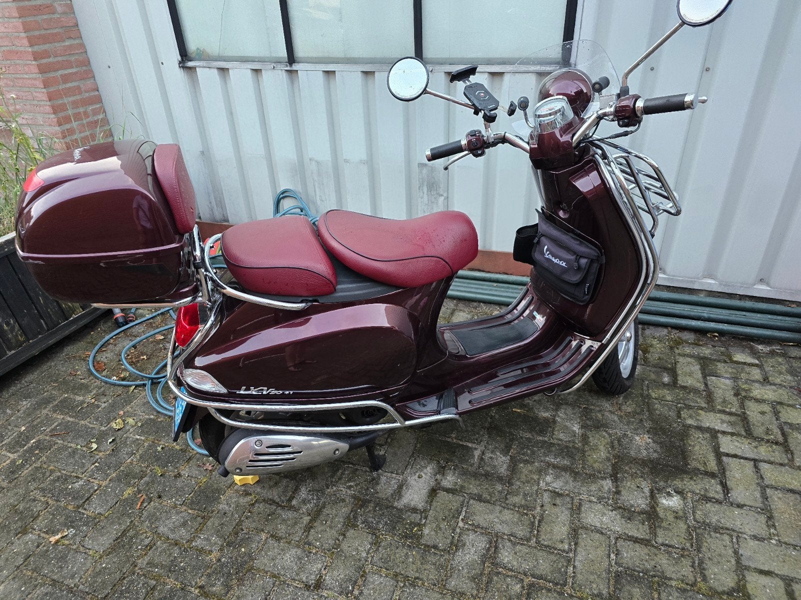 Vespa LXV 50 in uitstekende staat, Fietsen en Brommers, Scooters | Vespa, Ophalen, Maximaal 45 km/u, Zo goed als nieuw, Vespa LXV