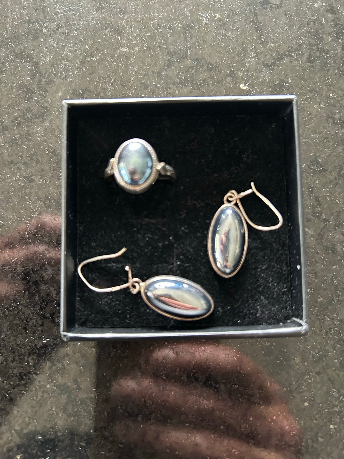 925 Zilveren ring en oorbellen set met hematiet, Gebruikt, Ophalen of Verzenden, Met edelsteen, Dame