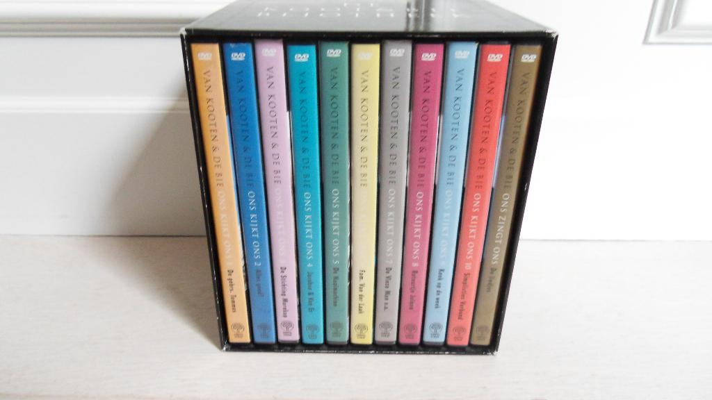 Van Kooten & De Bie : De Koot & Bie bliotheek / biebliotheek, Cd's en Dvd's, Dvd's | Cabaret en Sketches, Alle leeftijden, Ophalen of Verzenden