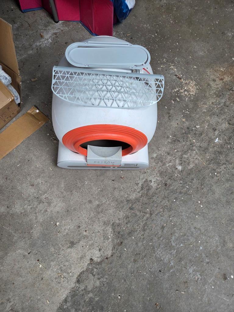 Petsom automatische kattenbak, Ophalen, Zelfreinigend, Gebruikt, Gesloten