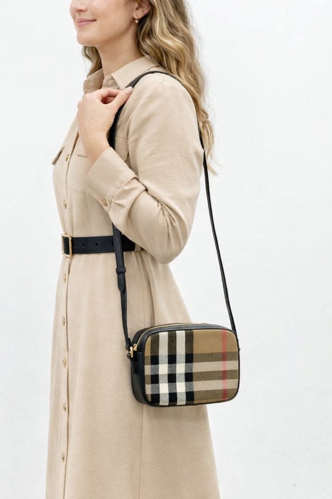 BURBERRY Nova Check NIEUW camera crossbody bag tas, Sieraden, Tassen en Uiterlijk, Tassen | Damestassen, Ophalen of Verzenden