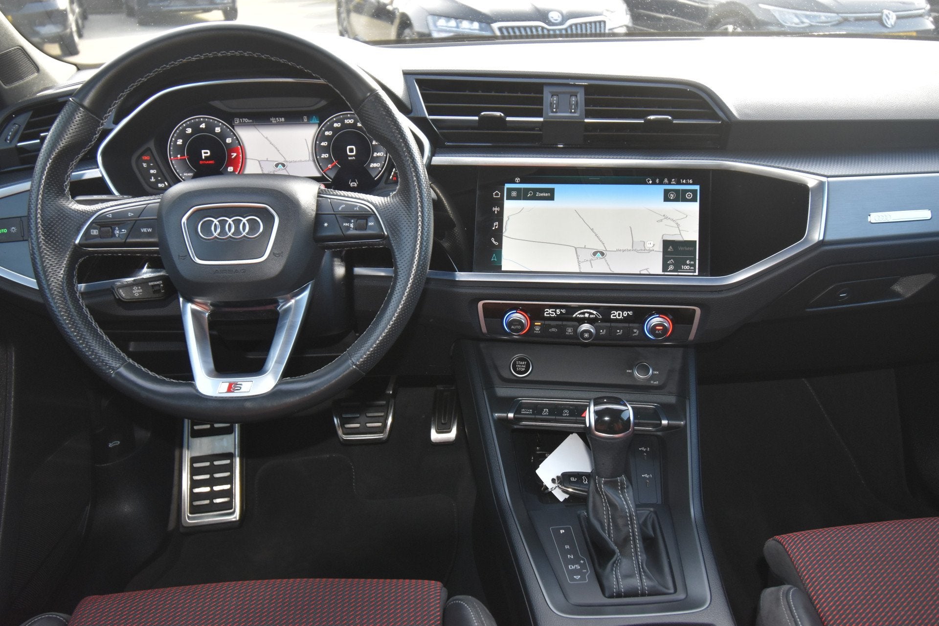 Audi Q3 Sportback 35 TFSI S Edition , VIRTUAL COCKPIT , 2X S, Auto's, Audi, 4 cilinders, 150 pk, 1505 kg, Leder en Stof