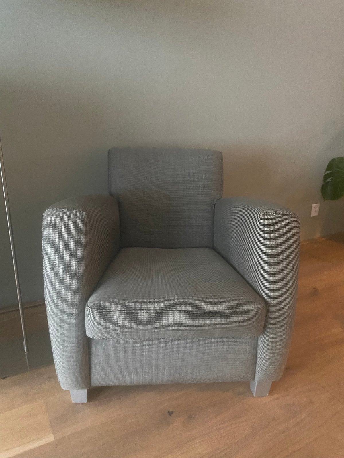 GRATIS grijze fauteuil, Ophalen, Gebruikt, 75 tot 100 cm, Stof