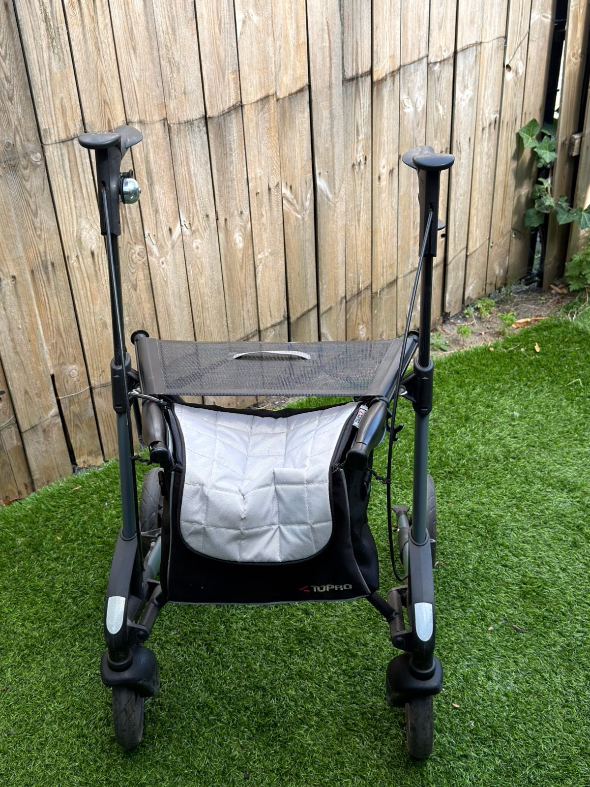 Topro Troja Rollator - Lichtgewicht en Inklapbaar, Ophalen, Lichtgewicht, Gebruikt