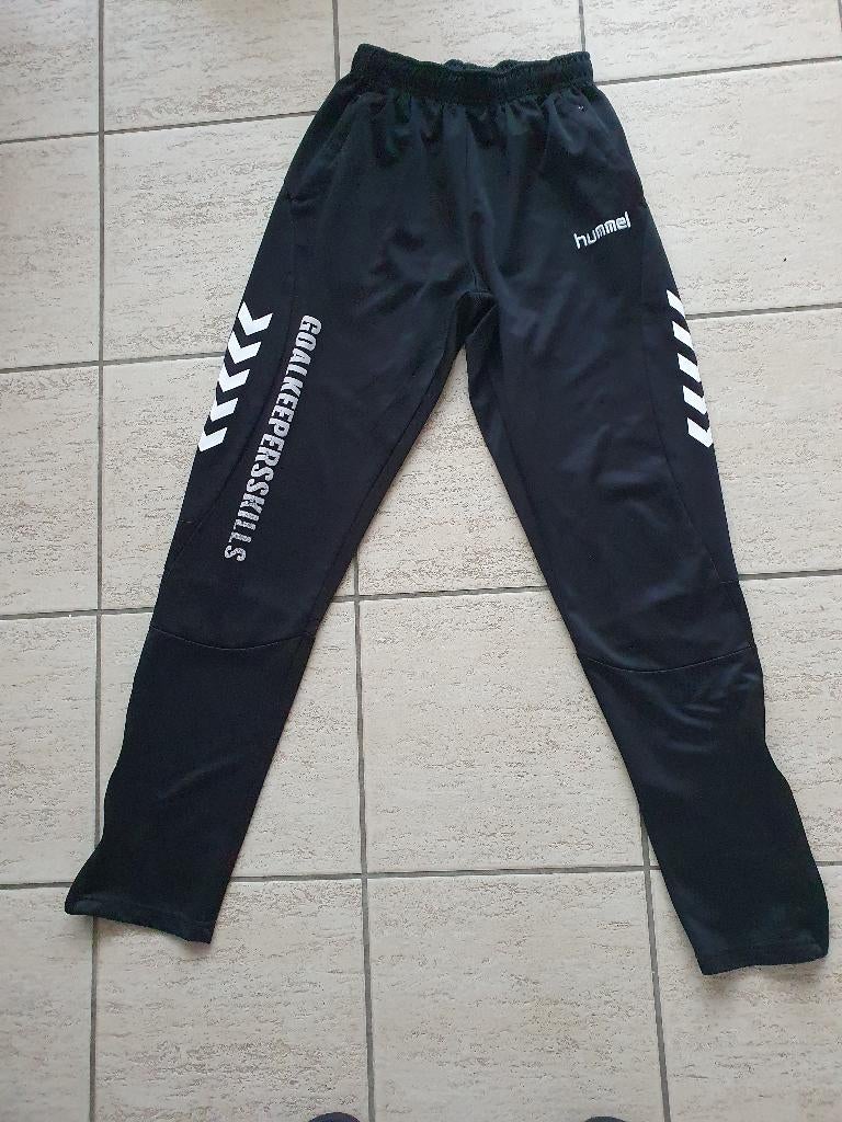 Hummel trainingsbroek, Kleding | Heren, Sportkleding, Maat 52/54 (L), Zwart, Ophalen of Verzenden, Zo goed als nieuw