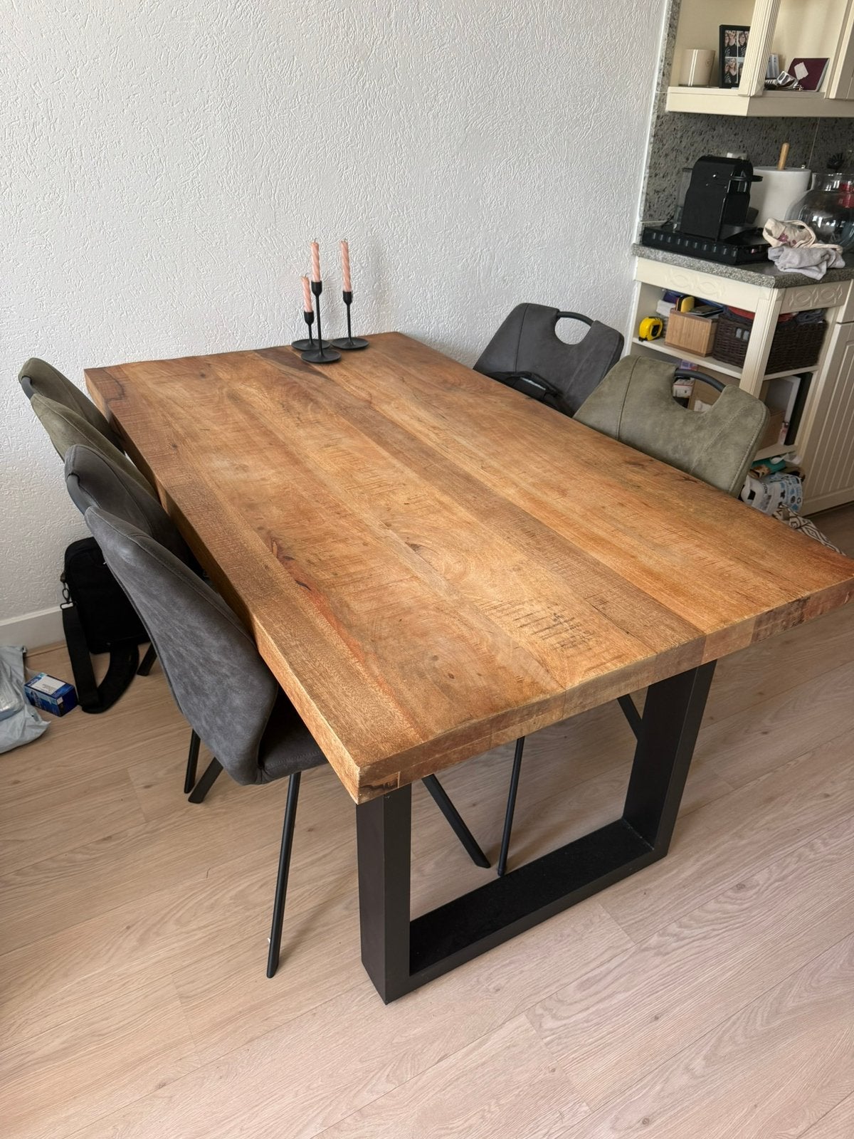 Eettafel met 4 stoelen - mango tafel, Huis en Inrichting, Ophalen, 50 tot 100 cm, Zo goed als nieuw, 150 tot 200 cm