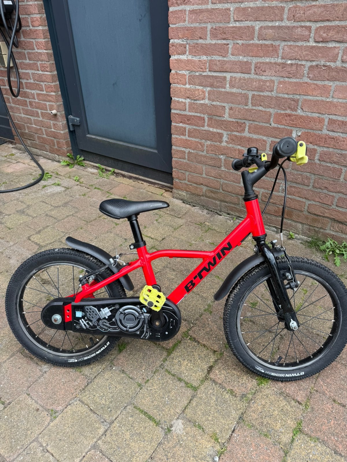 B'Twin 16inch kinderfiets, Ophalen, Zo goed als nieuw, Minder dan 16 inch