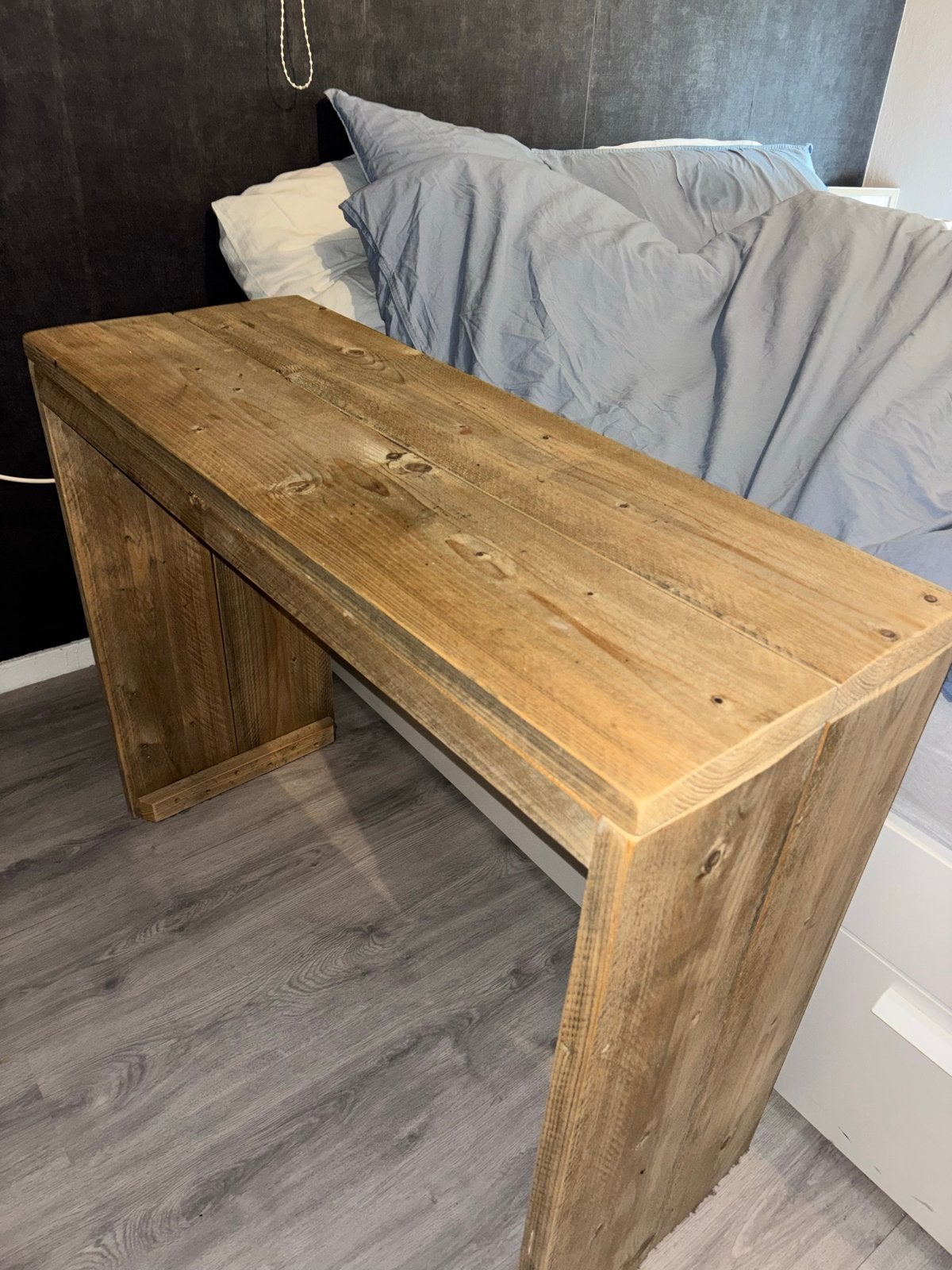 Robuuste houten sidetable / bureau van steigerhout, Ophalen, Minder dan 50 cm, Gebruikt, 50 tot 100 cm