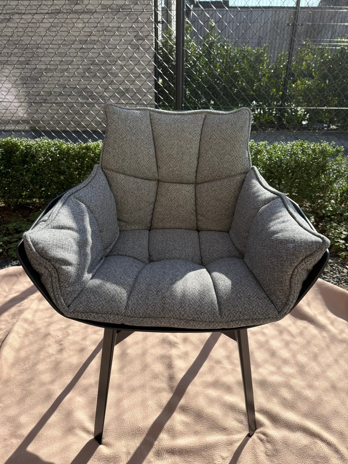 B&B Italia husk armchair Patricia Urquiola, Ophalen, Stof, Zwart, Design