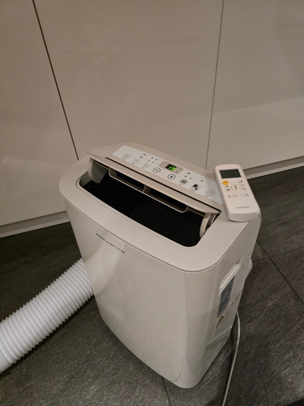 ZGAN Rowenta mobiele airco 9300 BTU!!, Witgoed en Apparatuur, Airco's, Ophalen, 3 snelheden of meer, Zo goed als nieuw, Koelen en Ontvochtigen