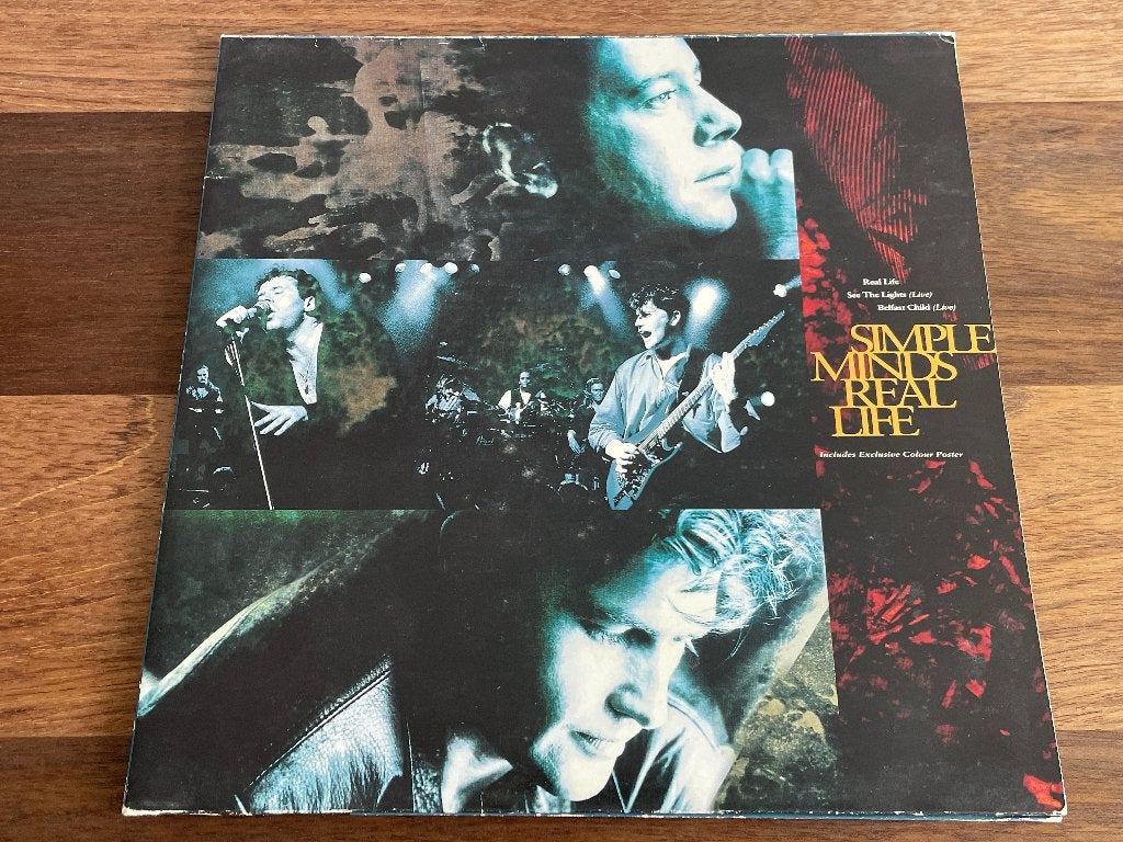 Vinyl Maxisingle Simple Minds Real Life Limited EP Poster UK, Inclusief poster, Gebruikt, 1980 - 1989, Ophalen of Verzenden