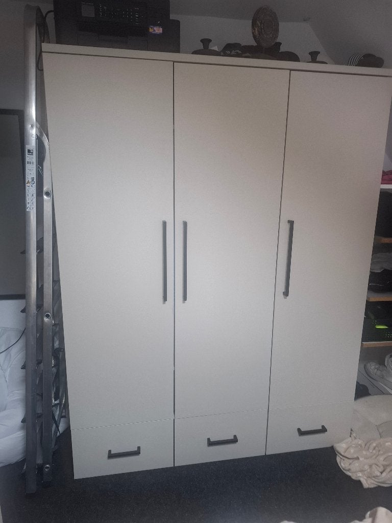 Kledingkast, 100 tot 150 cm, Zo goed als nieuw, 150 tot 200 cm, Overige houtsoorten