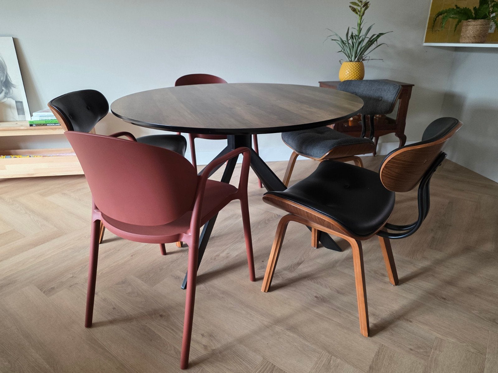 Ronde eettafel met gefineerd noten blad, 120 cm, Ophalen, Gebruikt, Rond, Vier personen