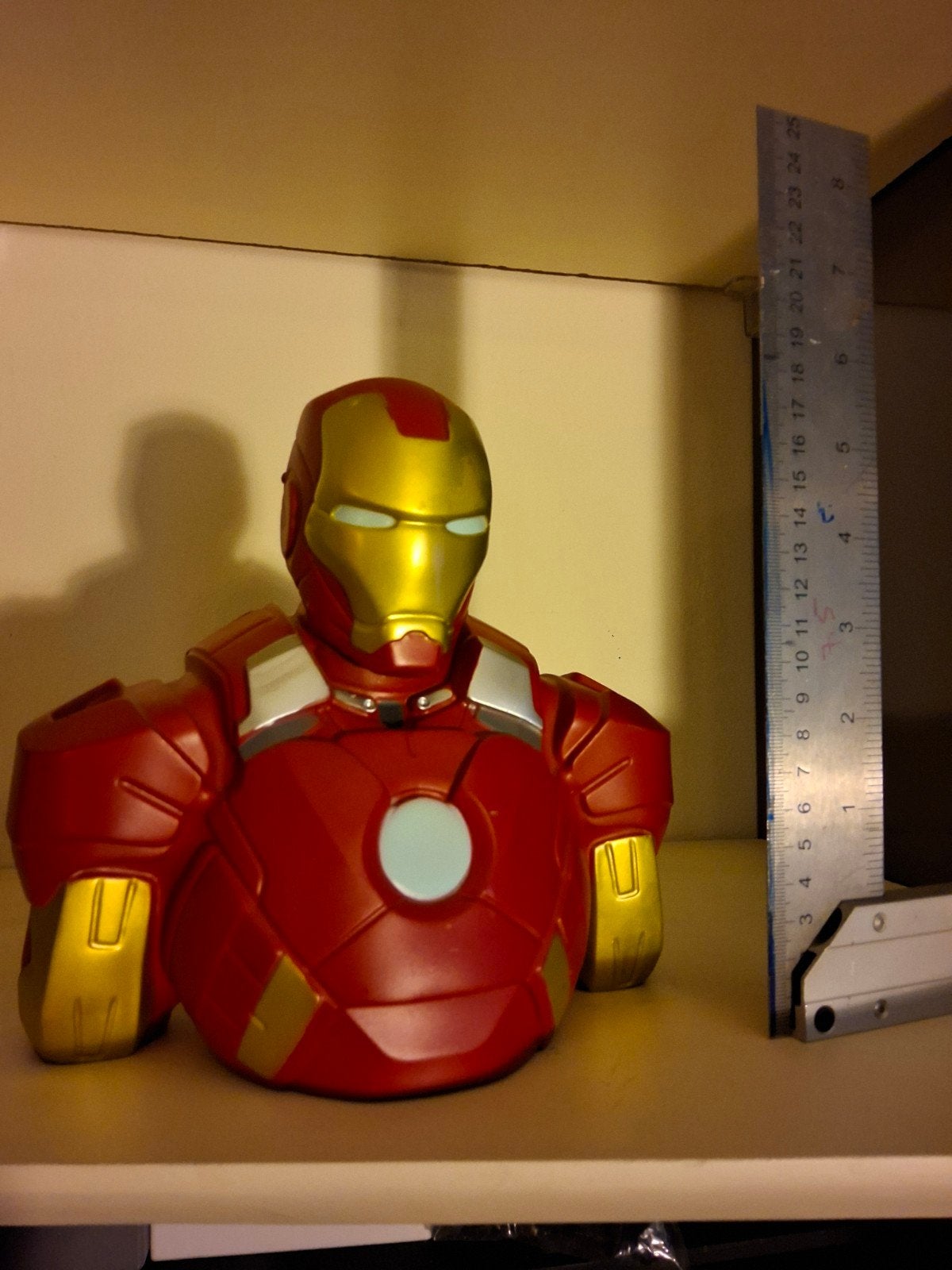 Iron Man spaarpot - Marvel Comics, Verzamelen, Poppetjes en Figuurtjes, Gebruikt, Ophalen of Verzenden