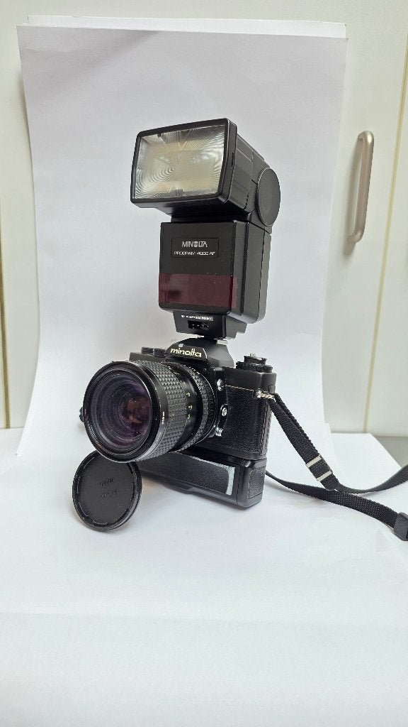 Minolta XD7 + flitser + lens, Ophalen of Verzenden, Gebruikt, Spiegelreflex, Minolta