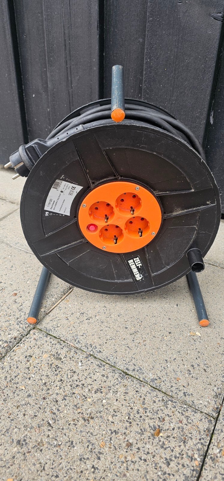 kabelhaspel 40meter 3G 2,5mm verlengsnoer met beveiliging, Ophalen of Verzenden, Zo goed als nieuw, Kabel of Snoer