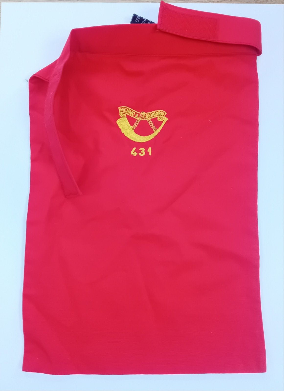 KL Rode Sjaal / Kraagsjaal 431 Gardebataljon Jagers Coehoorn, Verzamelen, Ophalen of Verzenden, Landmacht, Nederland, Embleem of Badge