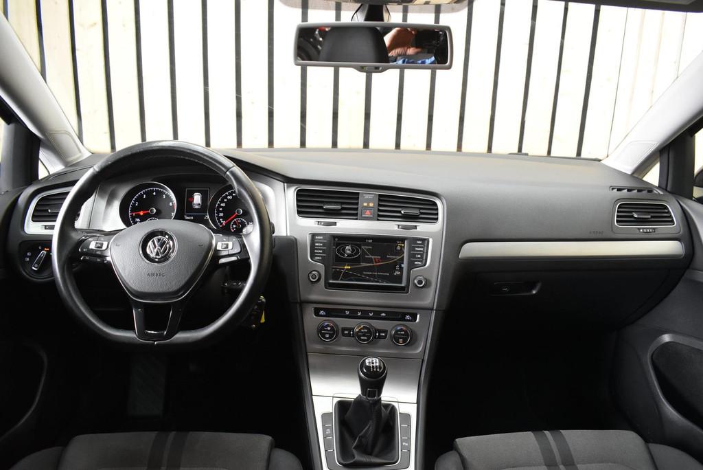 Volkswagen Golf Variant 1.0 TSI Business Edition Connected 1, Voorwielaandrijving, Stof, Gebruikt, Blauw