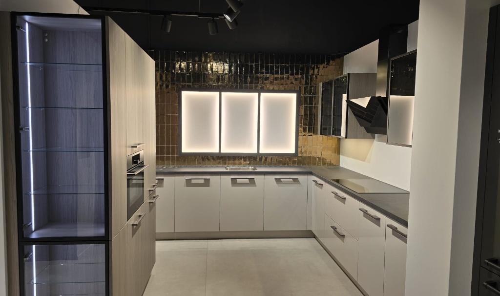 Nieuwe Bruynzeel "Gold" Showroomkeuken / ZEER Luxe / SALE, Overige kleuren, Hoekkeuken, Zo goed als nieuw, Kunststof