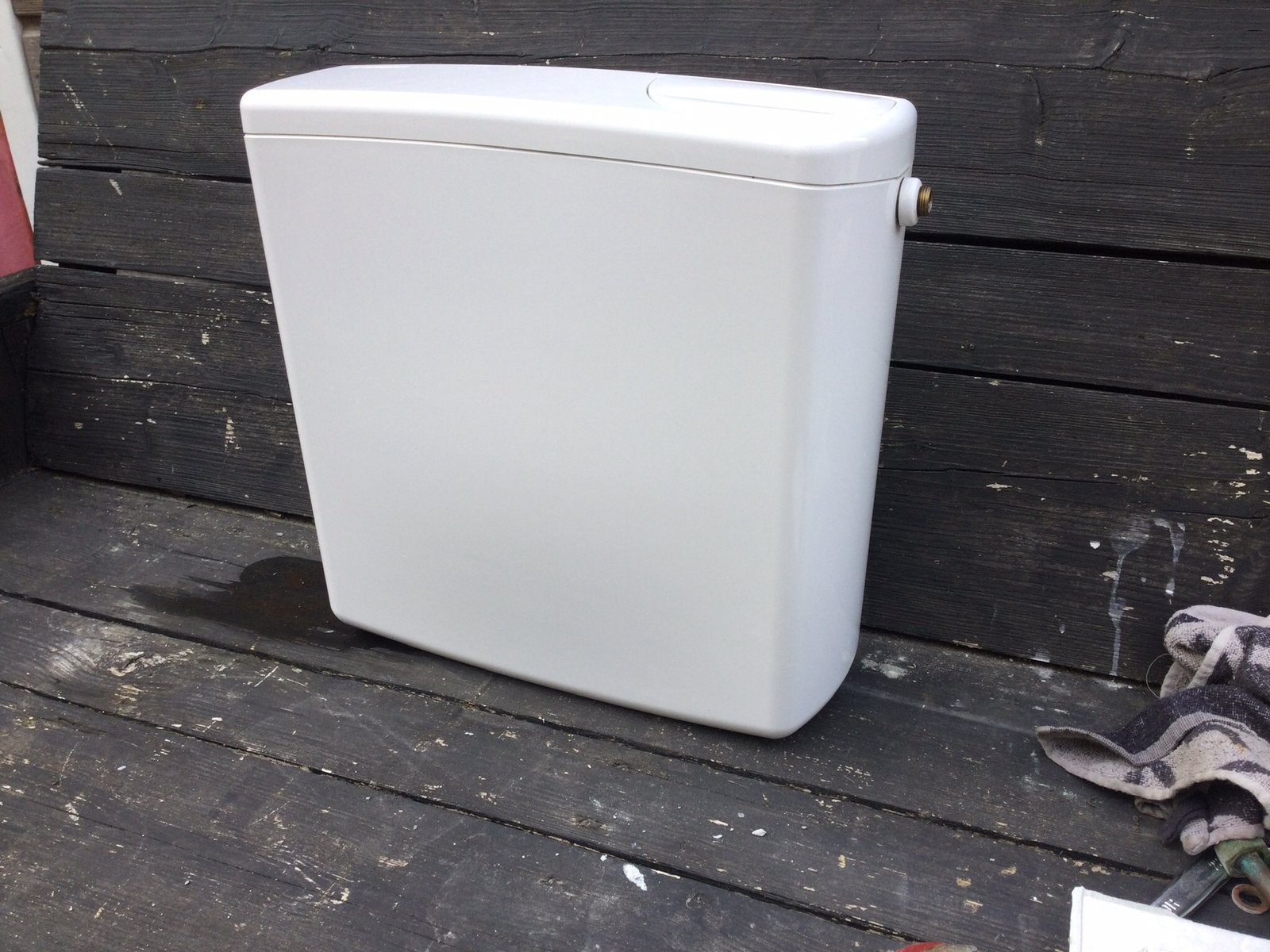 Laaghangende stortbak  LxBxH 42x14x40, Doe-het-zelf en Verbouw, Ophalen, Zo goed als nieuw, Toilet